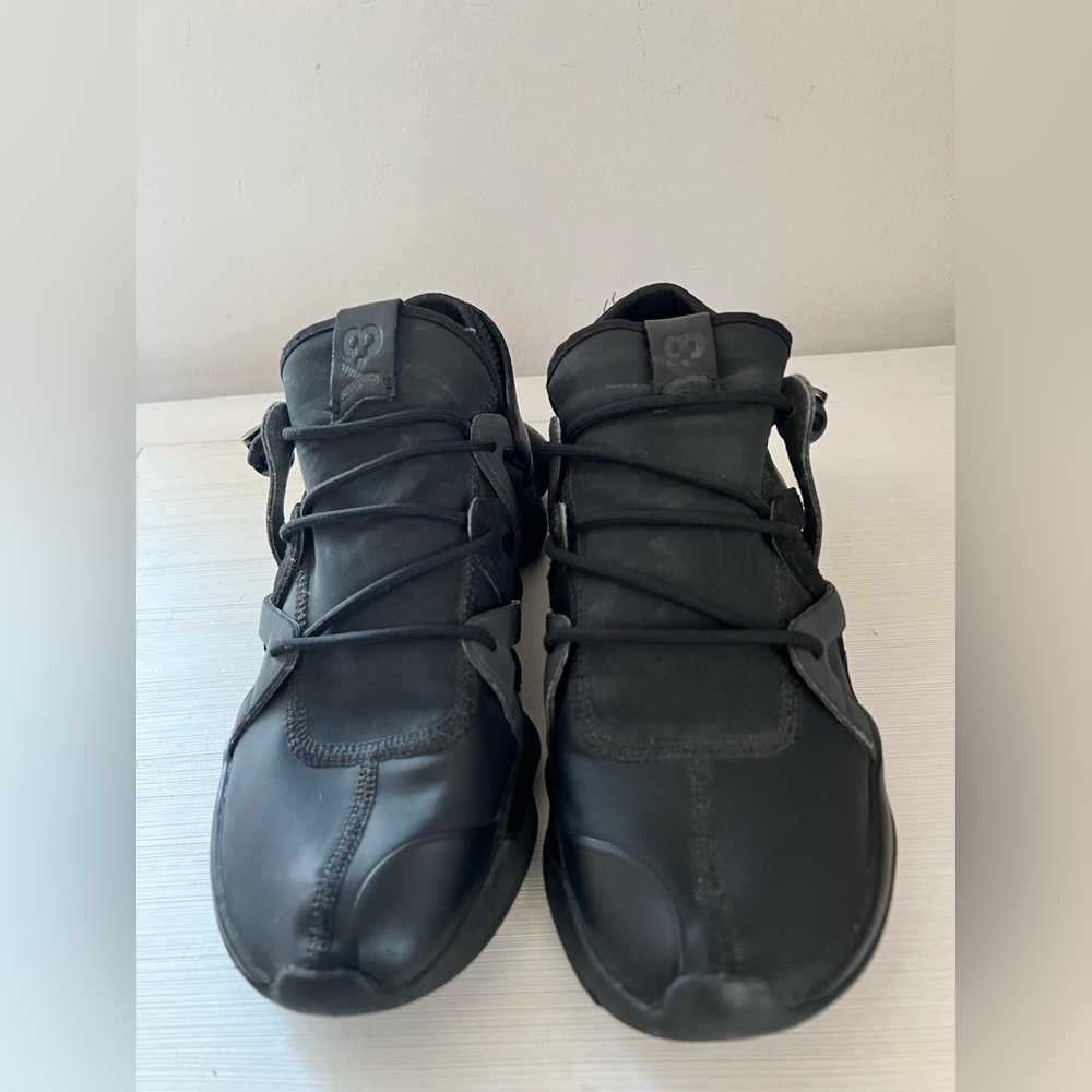 Y-3 Yohji Yamamoto & Adidas men’s Stylish sneakers